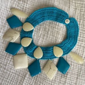 Turchese necklace. Cotton and plastic.